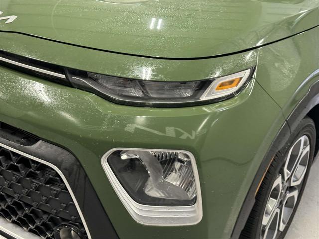 2022 kia soul x-line