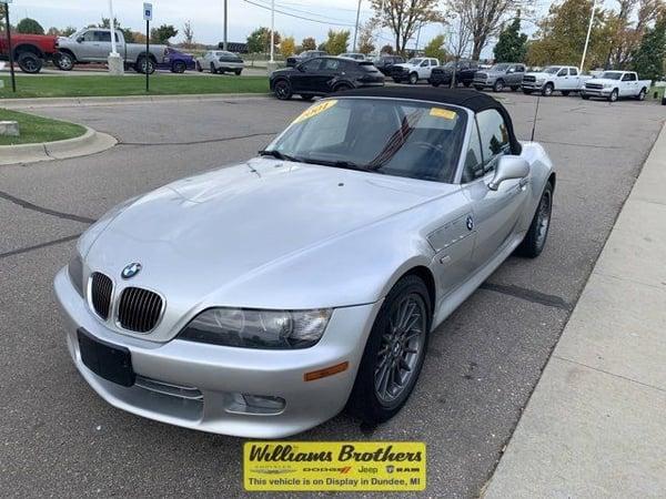 2001 bmw z3 in secaucus, new jersey