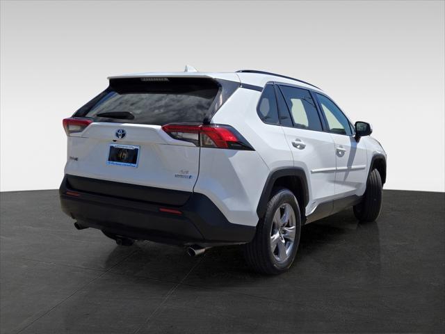 2022 toyota rav4 hybrid le