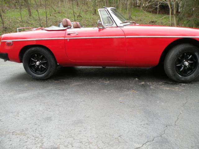 1975 mg mgb roadster - 4 speed