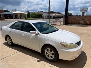 2004 Toyota Camry le