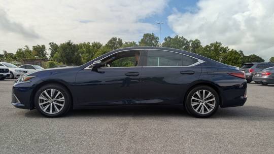 2021 Lexus ES