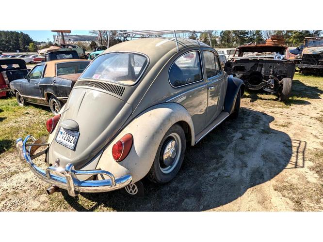 1966 volkswagen beetle in gray court, south carolina