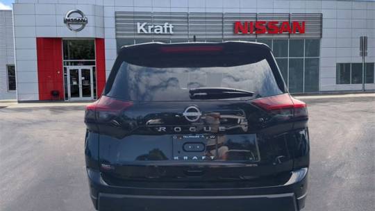 2025 Nissan Rogue s