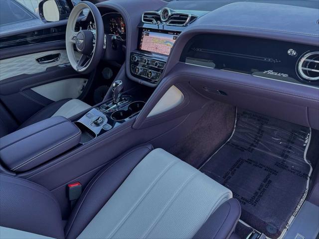 2024 bentley bentayga v8