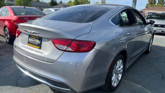 2015 Chrysler 200