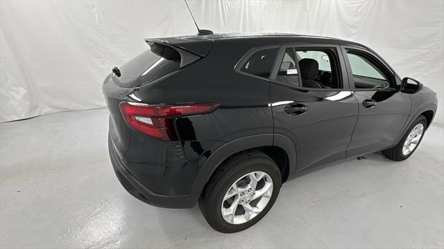 2025 chevrolet trax ls
