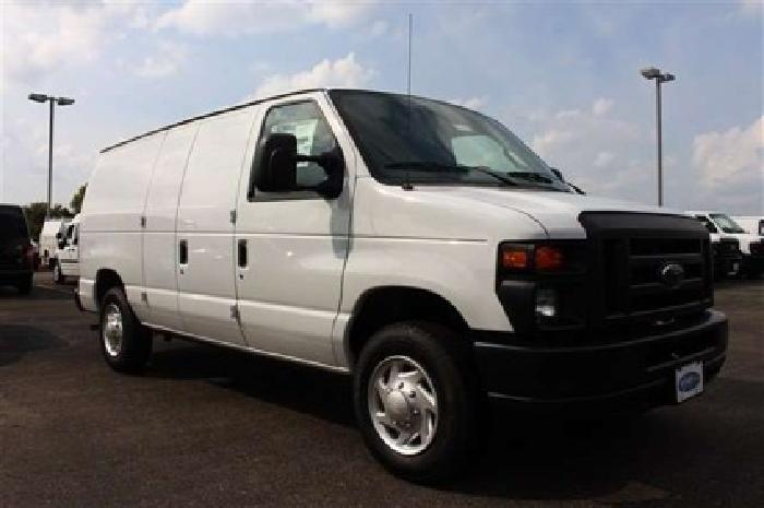 2013 ford econoline cargo van in groveport, oh