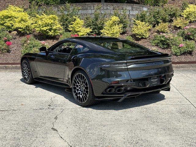 2023 aston martin dbs