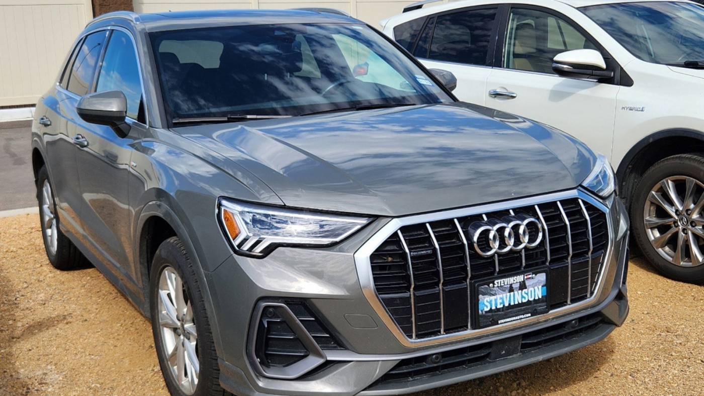 2023 audi q3 quattro s line premium 45 tfsi