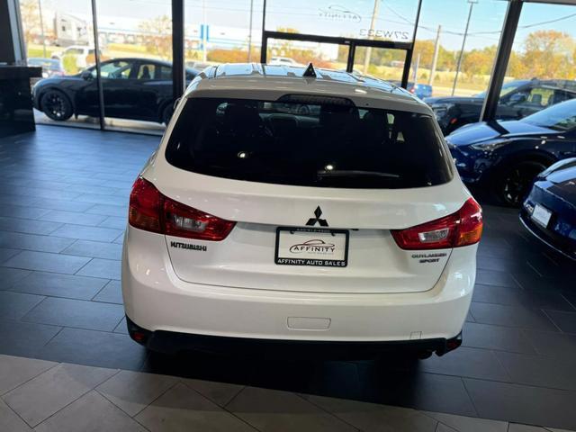 2013 mitsubishi outlander sport se