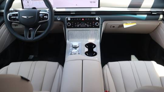 2025 Genesis GV80