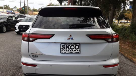 2023 Mitsubishi Outlander