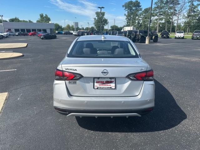 2021 nissan versa 1.6 sv