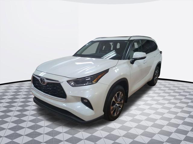 2021 toyota highlander xle