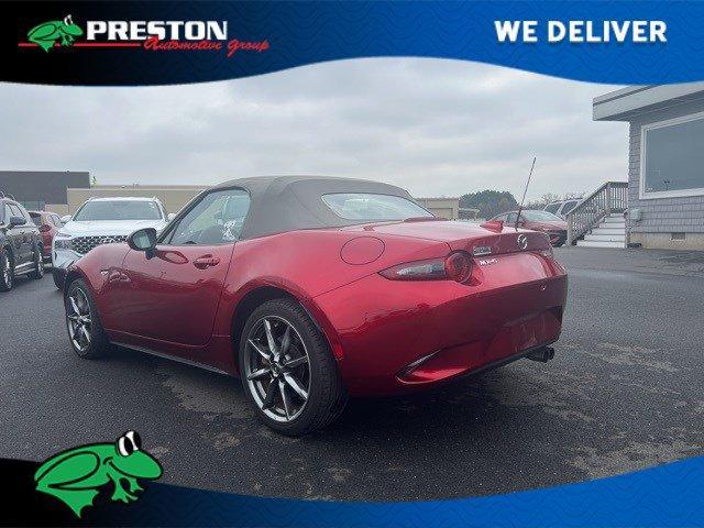 2021 mazda mx-5 miata grand touring