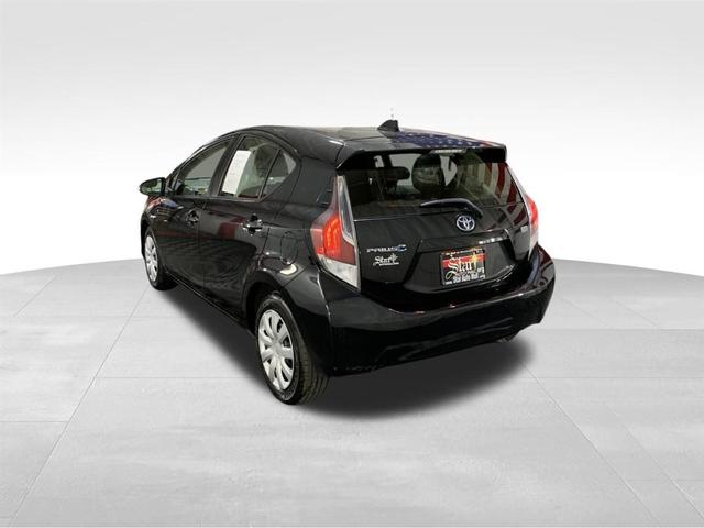 2016 toyota prius c one