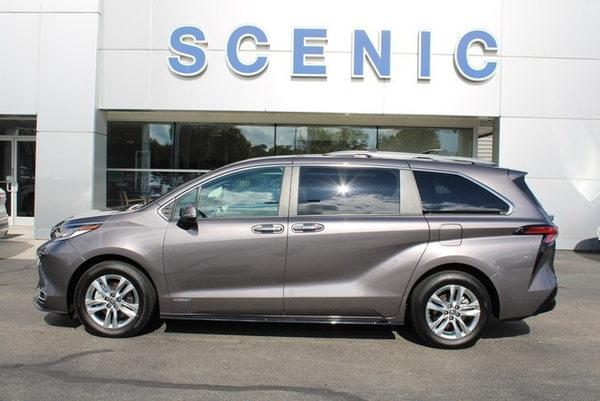 2021 toyota sienna in minneapolis, minnesota
