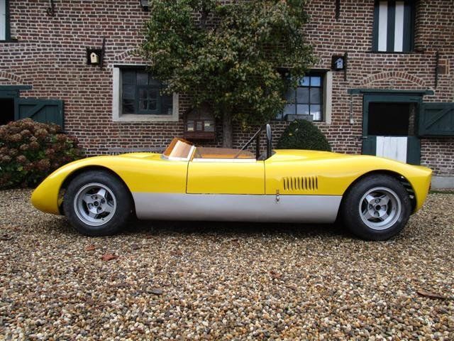 osca mt4 derivate barchetta 2 posti anno 1953