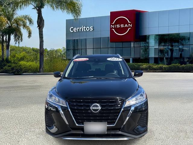 2022 nissan kicks sv