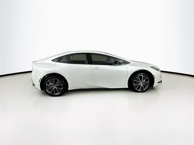 2023 toyota prius xle