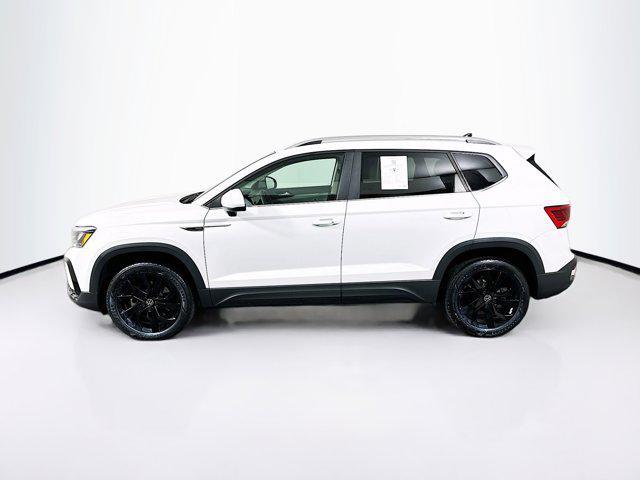 2022 volkswagen taos se
