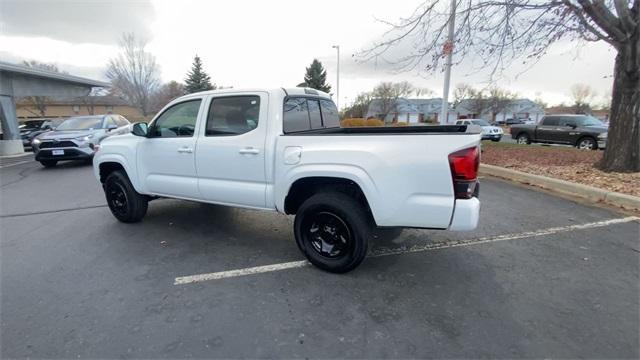 2022 toyota tacoma sr