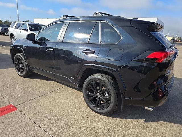 2024 toyota rav4 hybrid se