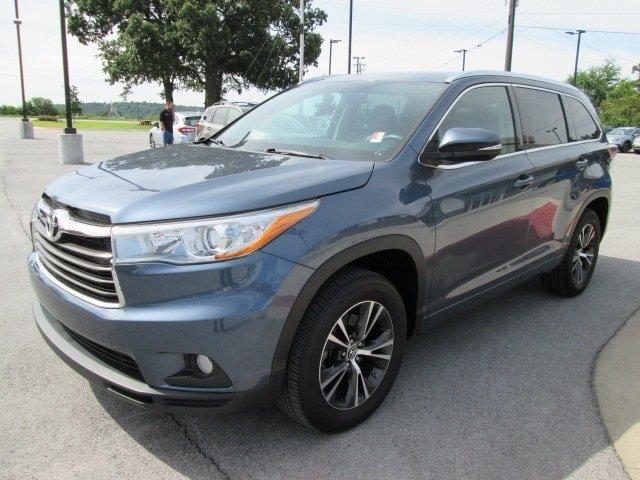 used 2016 toyota highlander xle v6 fayetteville, ar 72704 for sale in fayetteville, arkansas