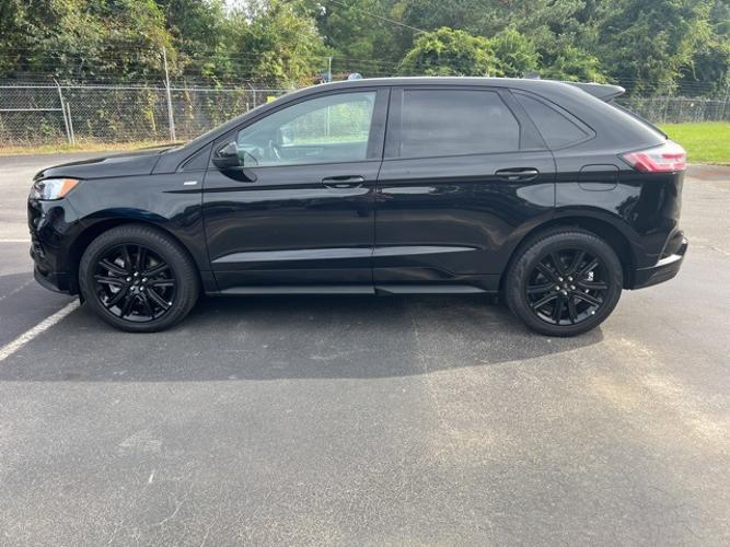 used 2022 ford edge st line