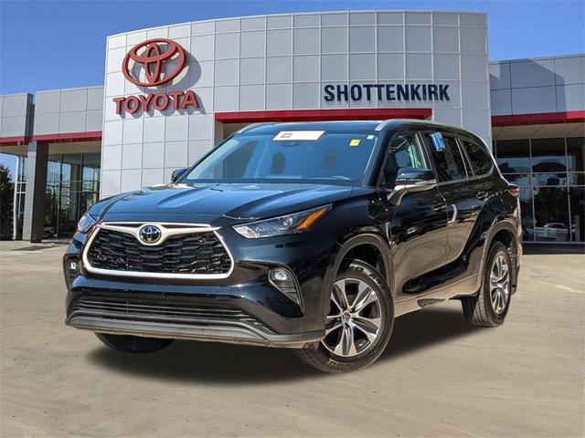 2024 toyota highlander xle