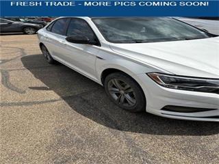 2019 Volkswagen Jetta r-line