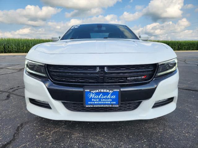 2022 dodge charger sxt