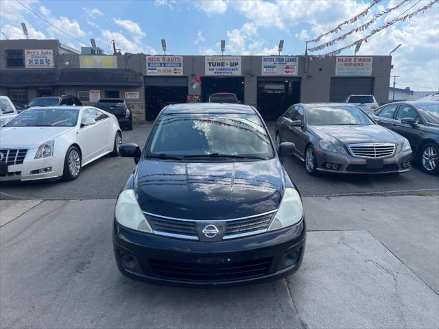 2009 nissan versa 1.8 s