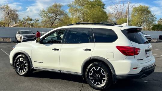 2020 Nissan Pathfinder