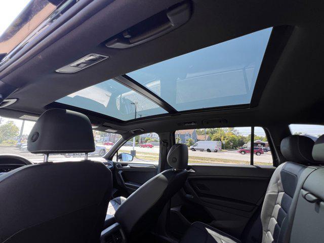 2021 volkswagen tiguan 2.0t sel r-line 4motion