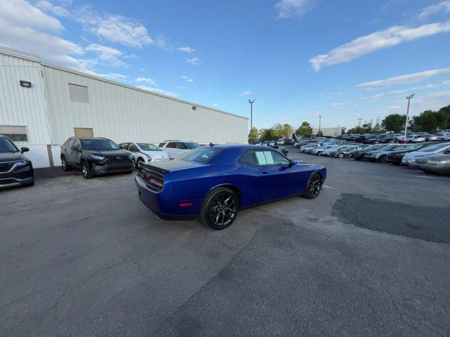 2022 dodge challenger gt