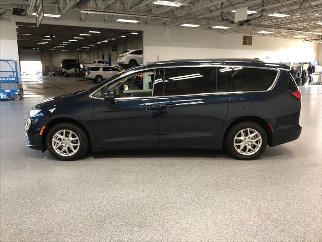 2022 chrysler pacifica touring l