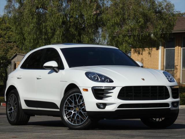 2018 porsche macan base