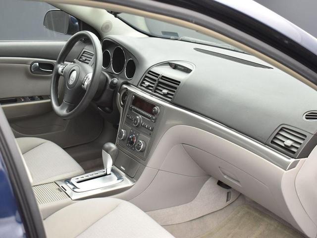 2008 saturn aura xe