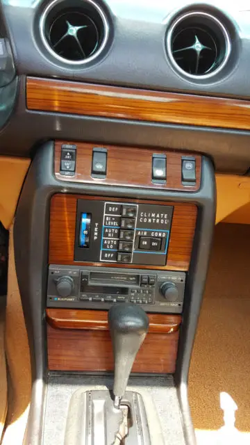 1980 mercedes benz 300d w123 beautiful condition new paint no rust a+ interior