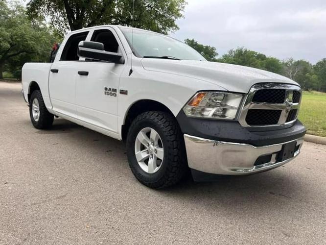 2018 ram 1500 crew cab tradesman pickup 4d 5 1/2 ft in san antonio, texas