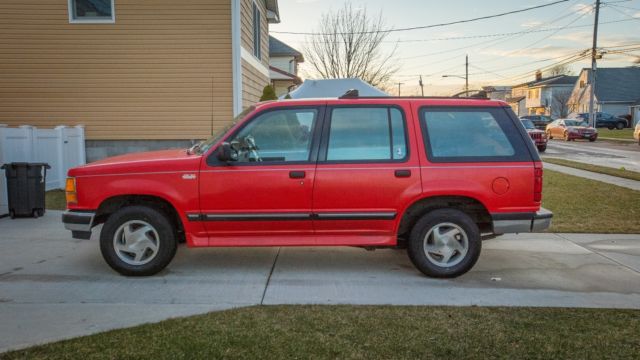 1993 ford explorer xlt 2wd