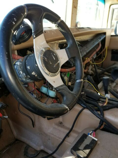 1994 hummer h1 w/ factory new lbz duramax / 6 sp. allison..transfer