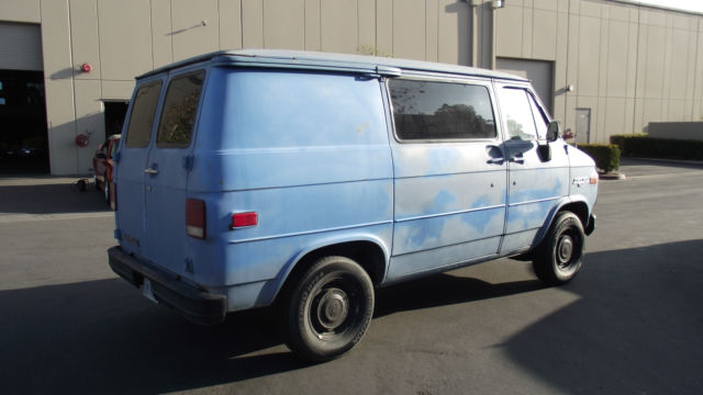 1988 chevrolet g10 chevy van standard cargo van 3-door 4.3l