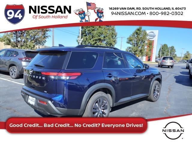 2022 nissan pathfinder sv