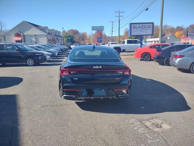 2022 kia k5 gt-line