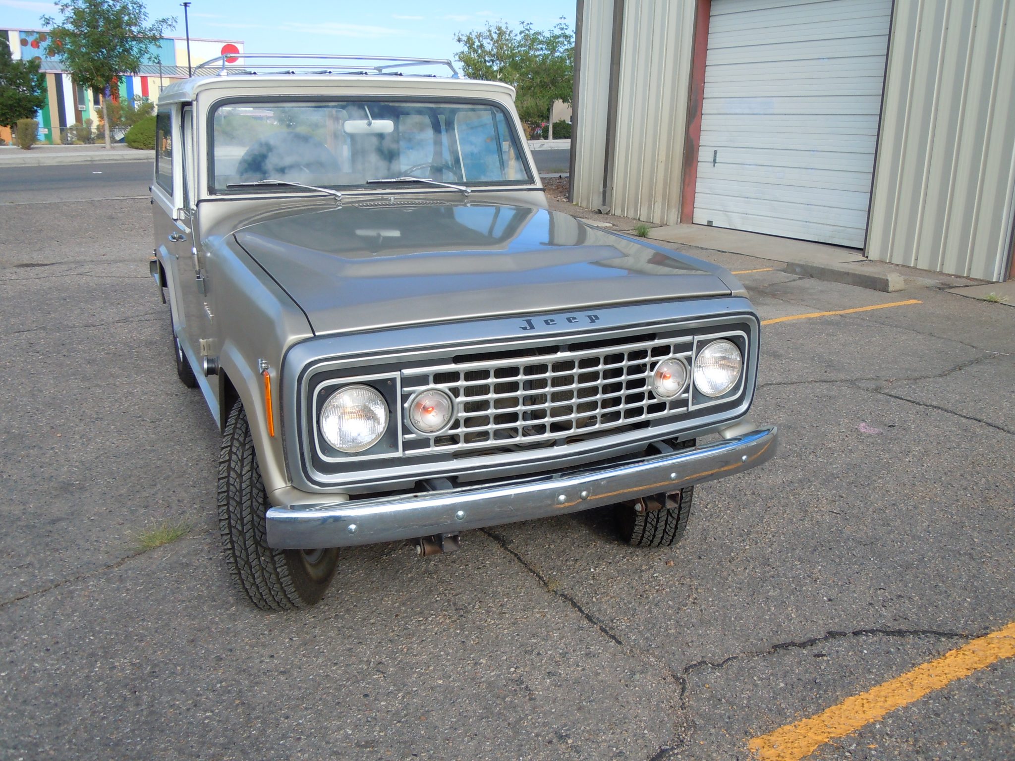 1972 jeep commando wagon 304 3-speed