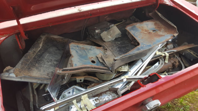 1967 mustang convertible v-8 clear title project, very solid