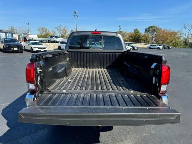 2021 toyota tacoma sr5